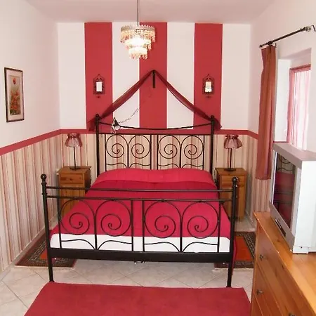 Pensjonat Andrea Wellness Garden Cserszegtomaj