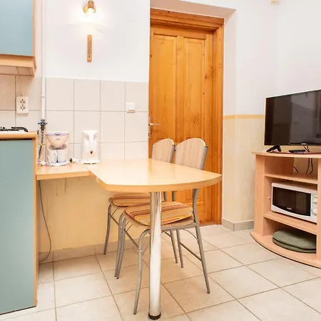 Andrea Wellness Garden Guest house 4*