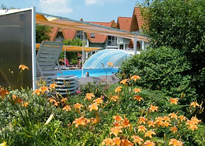 Andrea Wellness Garden בית הארחה